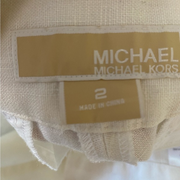 Michael Kors classic white linen pants, wide leg, mid rise. - Picture 3 of 3
